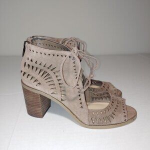 Vince Camuto TARITA Leather Cutout Lace-Up Sandals Size 9 Tan